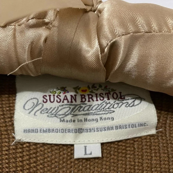 Vintage - 90’s Susan Bristol Hand Embroidered Floral Roses Cardigan - Picture 7 of 10